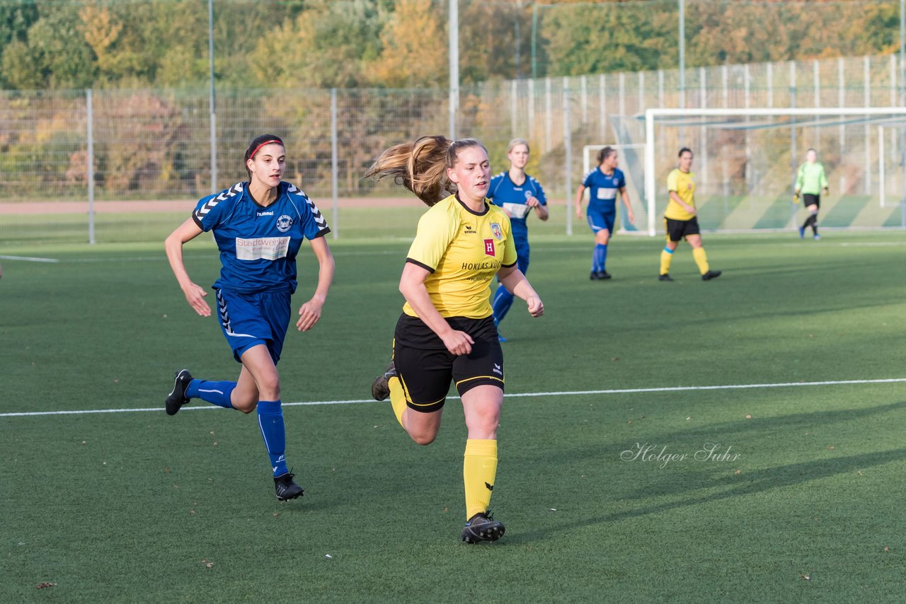 Bild 59 - F SSC Hagen Ahrensburg - SV Frisia 03 Risum-Lindholm : Ergebnis: 2:0